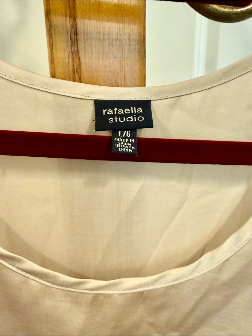 🍓Rafaella Layered Ruffle Shell Top - Blush Neutral - Picture 2 of 4